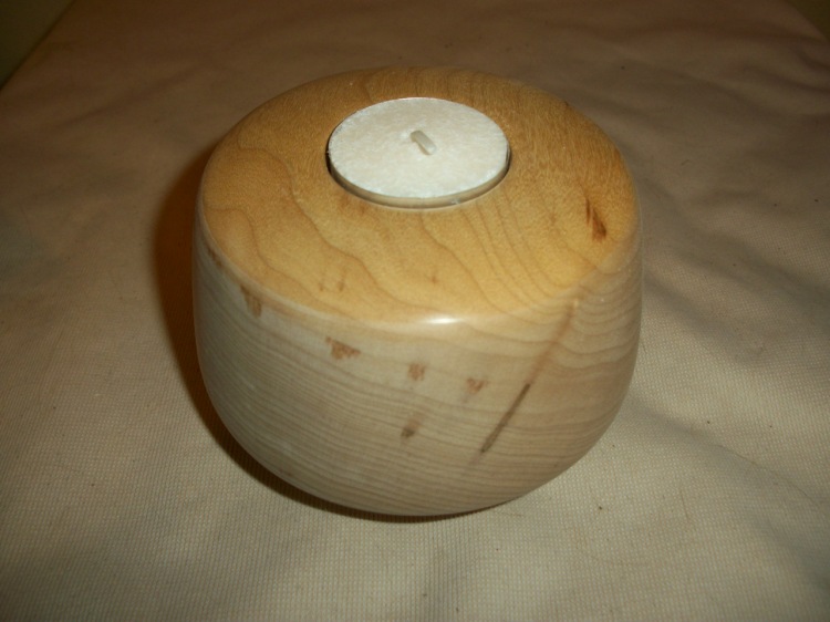 ning-000-0002-21134-61.jpg?width=750