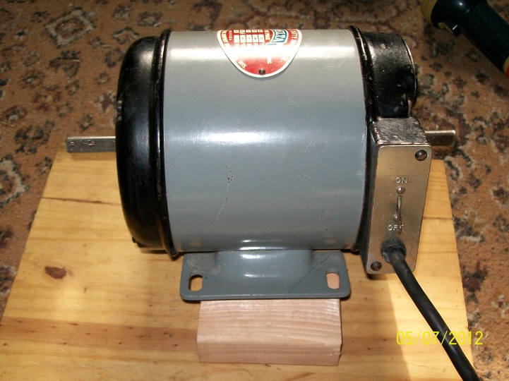 ning-100-0503-33227-38.jpg?width=721