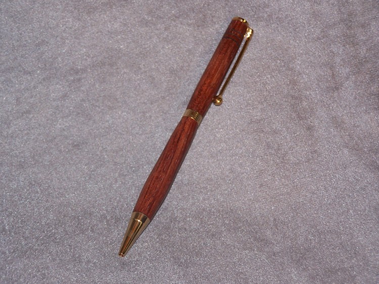 ning-100-3955-42844-94.jpg?width=750