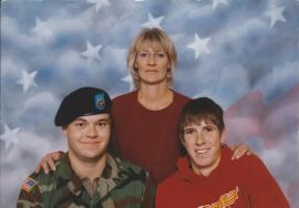 ning-2004goingawayfamilypic-6732-34.jpg?