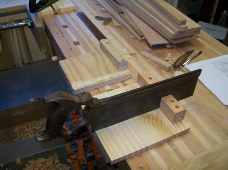 ning-benchhook23251-31853-11.jpg?width=4