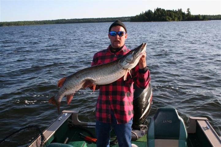 ning-canada09011medium-52040-40.jpg?widt