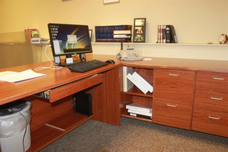 ning-cherrydeskshelf-21257-65.jpg?width=