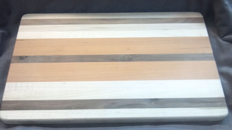 ning-edgegraincuttingboard3-31344-39.jpg