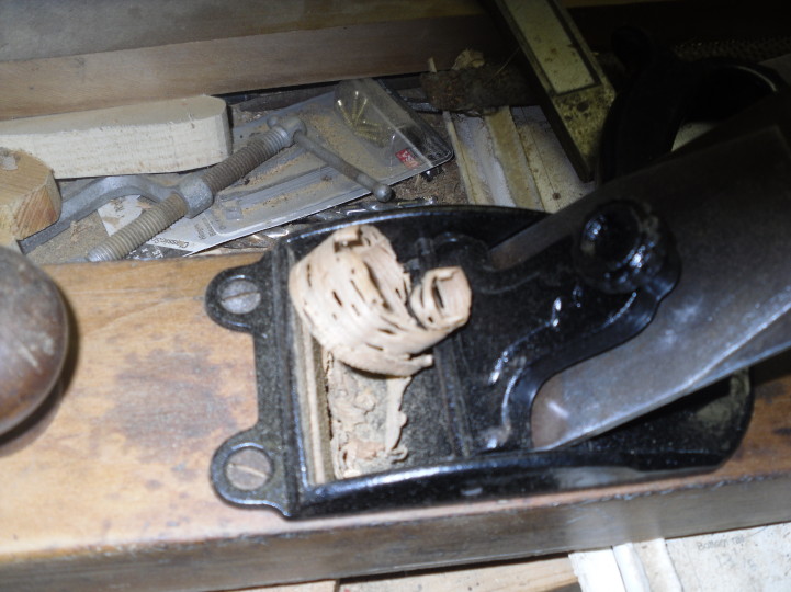 ning-handsaw006-34890-78.jpg?width=721