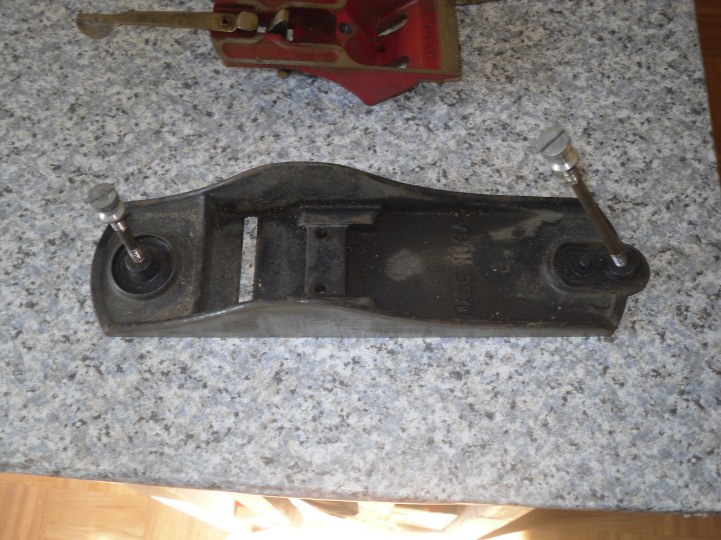 ning-handymanplane001-32720-65.jpg?width