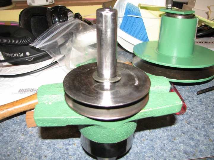 ning-lowershaftmotorpulleyandspacer-4233