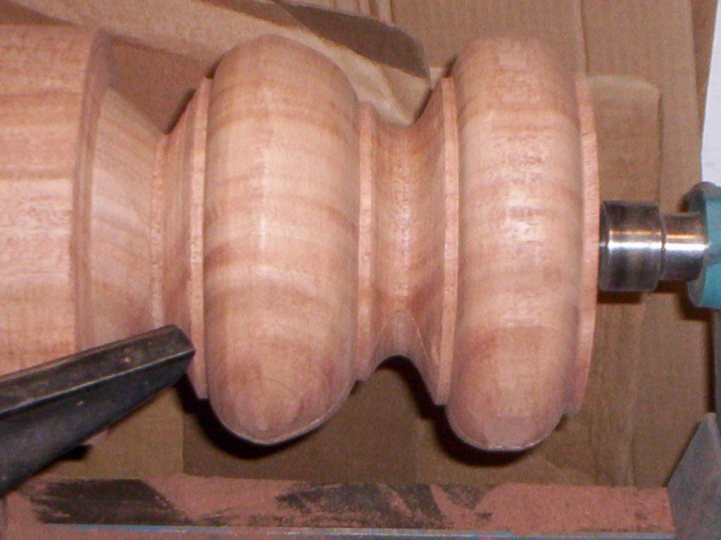 ning-mahoganynewelposts003-53453-34.jpg?