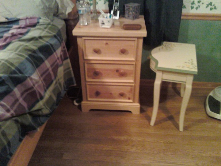 ning-nightstand1-46428-84.jpg?width=721