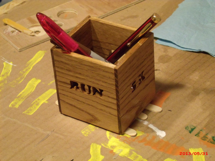 ning-pencilholder-12710-1.jpg?width=750