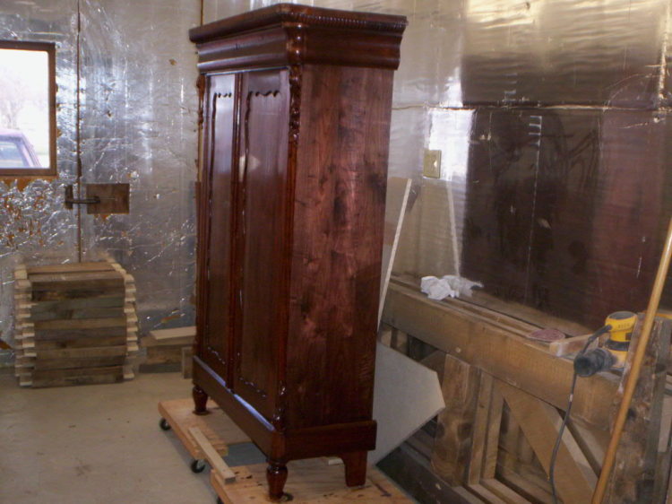 ning-restoredarmoire004-49277-43.jpg?wid