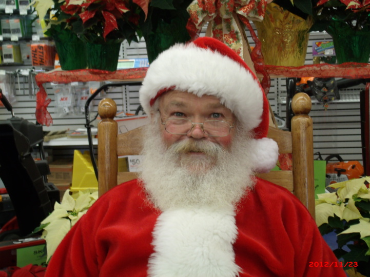 ning-santa12-21016-30.jpg?width=721