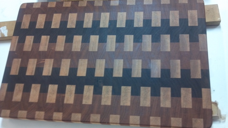 ning-style3cuttingboard-24454-89.jpg?wid