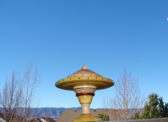 ning-ufoonstandsm-51718-56.jpg