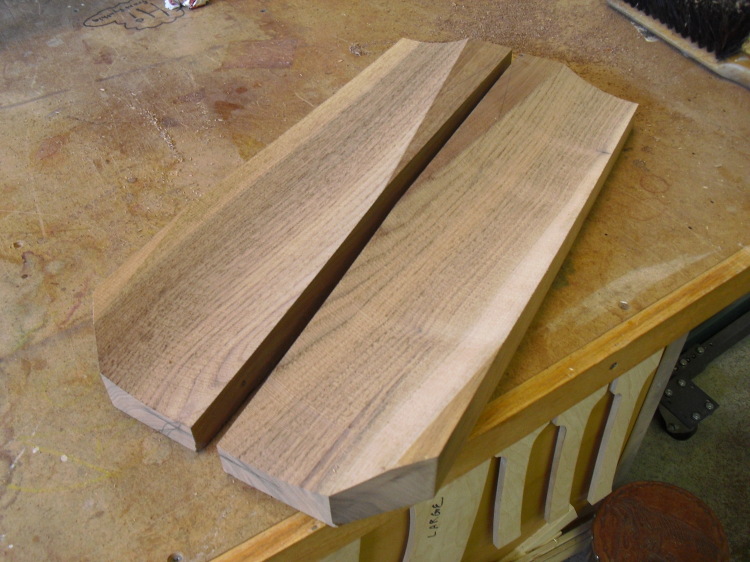 ning-walnutrocker016-41273-49.jpg?width=