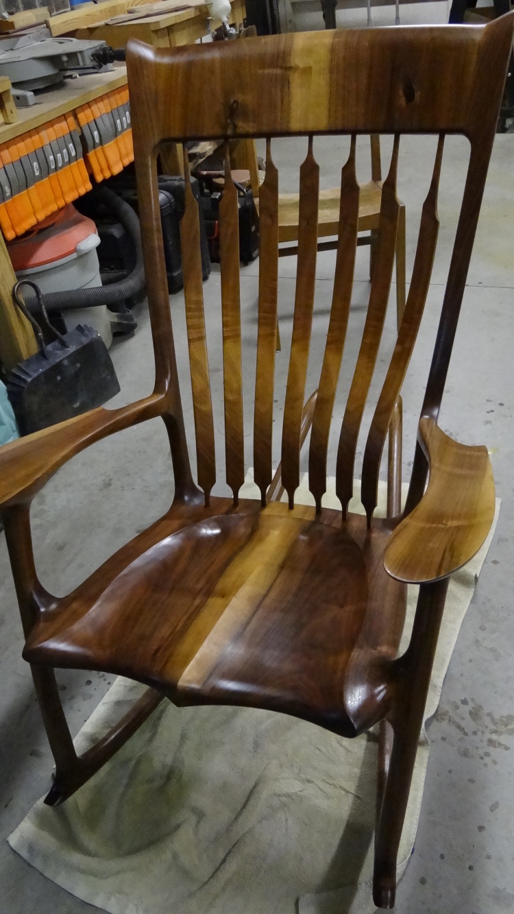 ning-walnutrocker19-13602-85.jpg?width=7