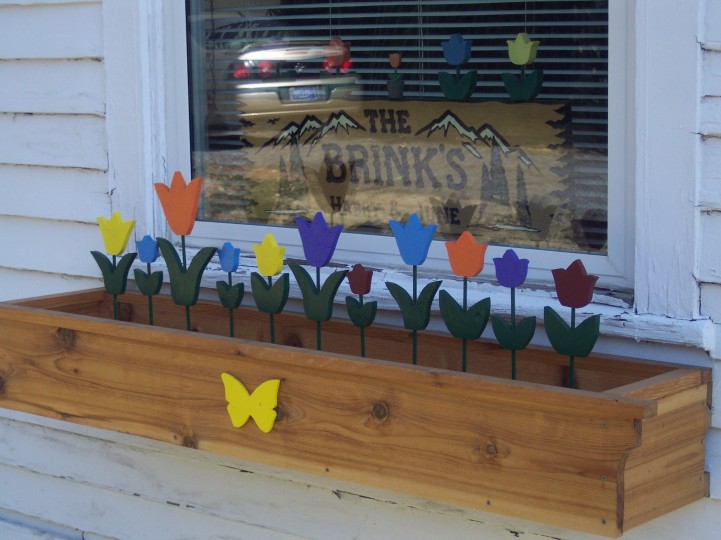 ning-windowplanter-40188-32.jpg?width=72