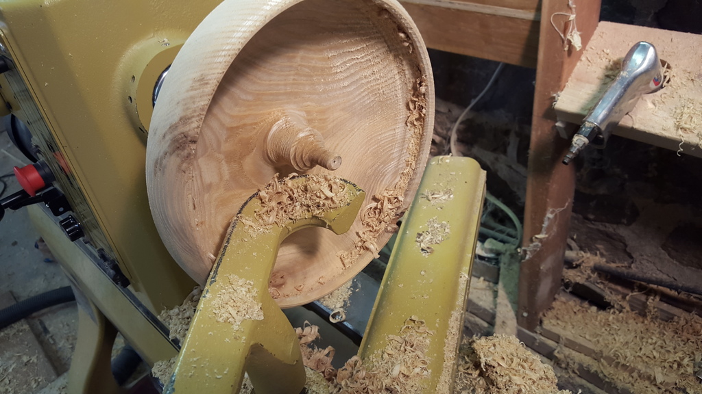 walnut%20bowl-001_zpsc3j3jnxx.jpg