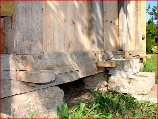 mortise and tenon