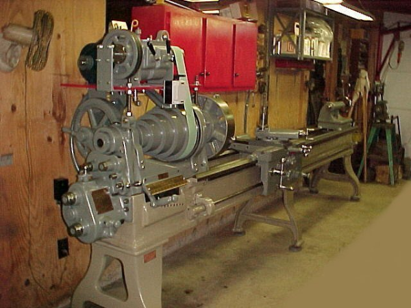 American_Tool_Works_Company_Lathe_20_106