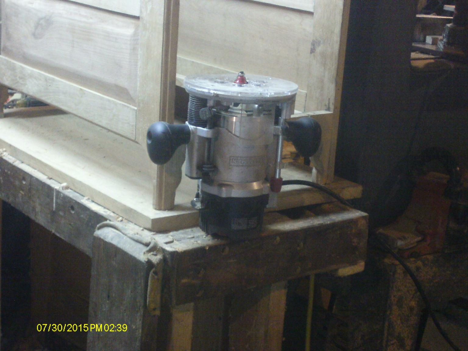 plunge_router.thumb.JPG.b07196aca193c235