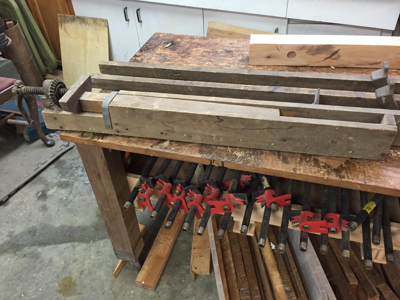 Homemade_Vise.thumb.jpg.2230f393bda65774