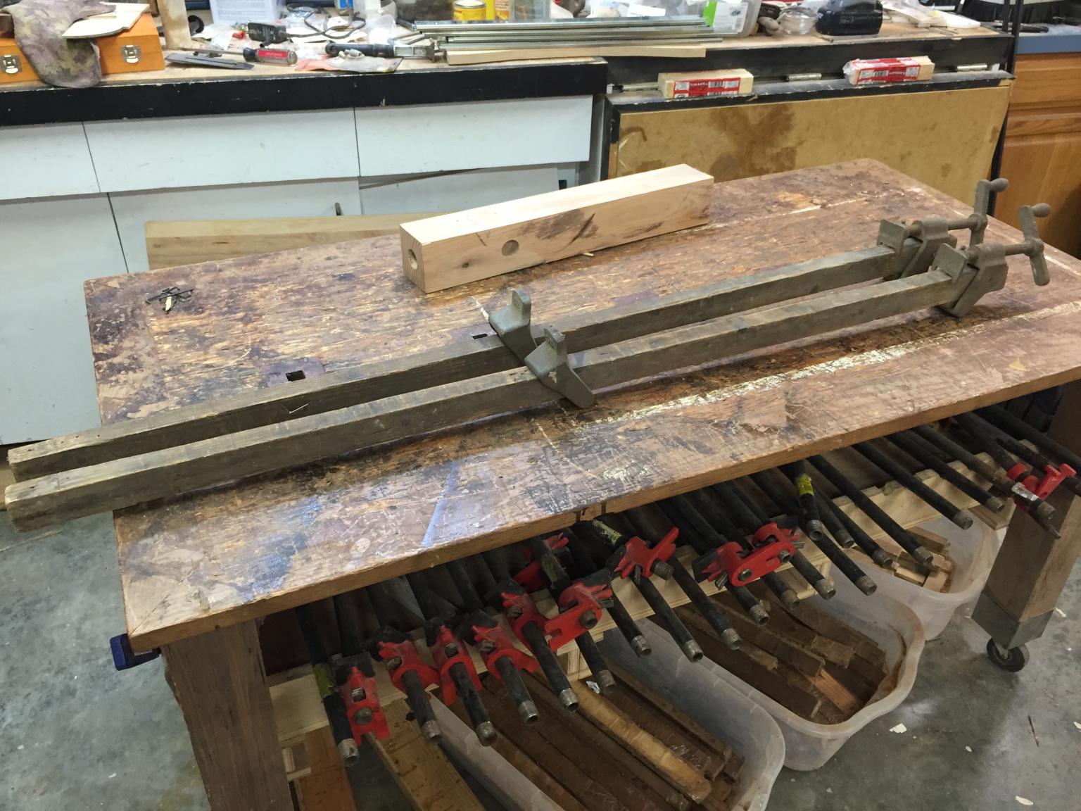 Pair_of_wooden_clamps.thumb.jpg.a2c3d826