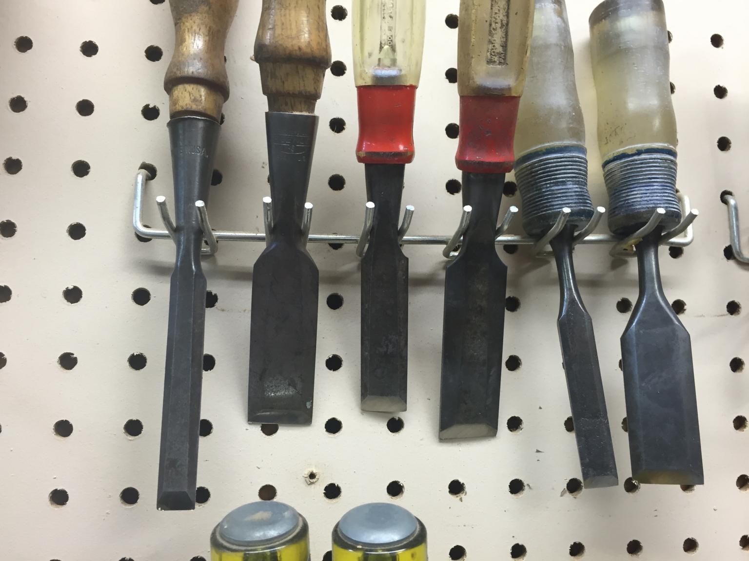 vintage_chisels_sharpened.thumb.jpg.2273