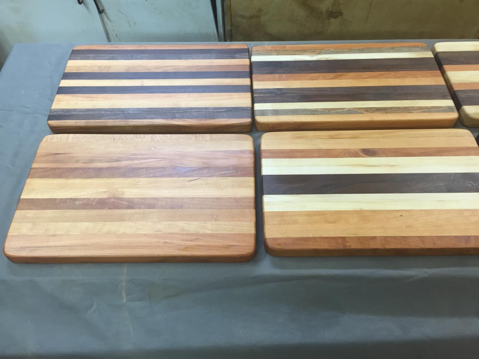 Edge_Grain_Cutting_Boards_1.thumb.jpg.7e