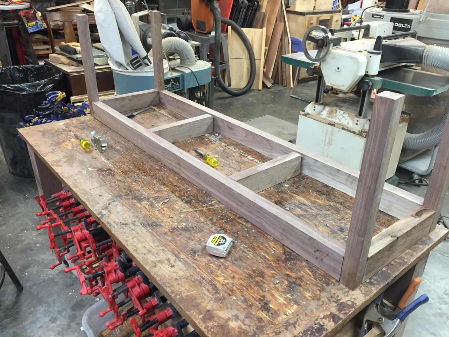 Walnut_Bench_Legs.thumb.jpg.fd9021e83d1b