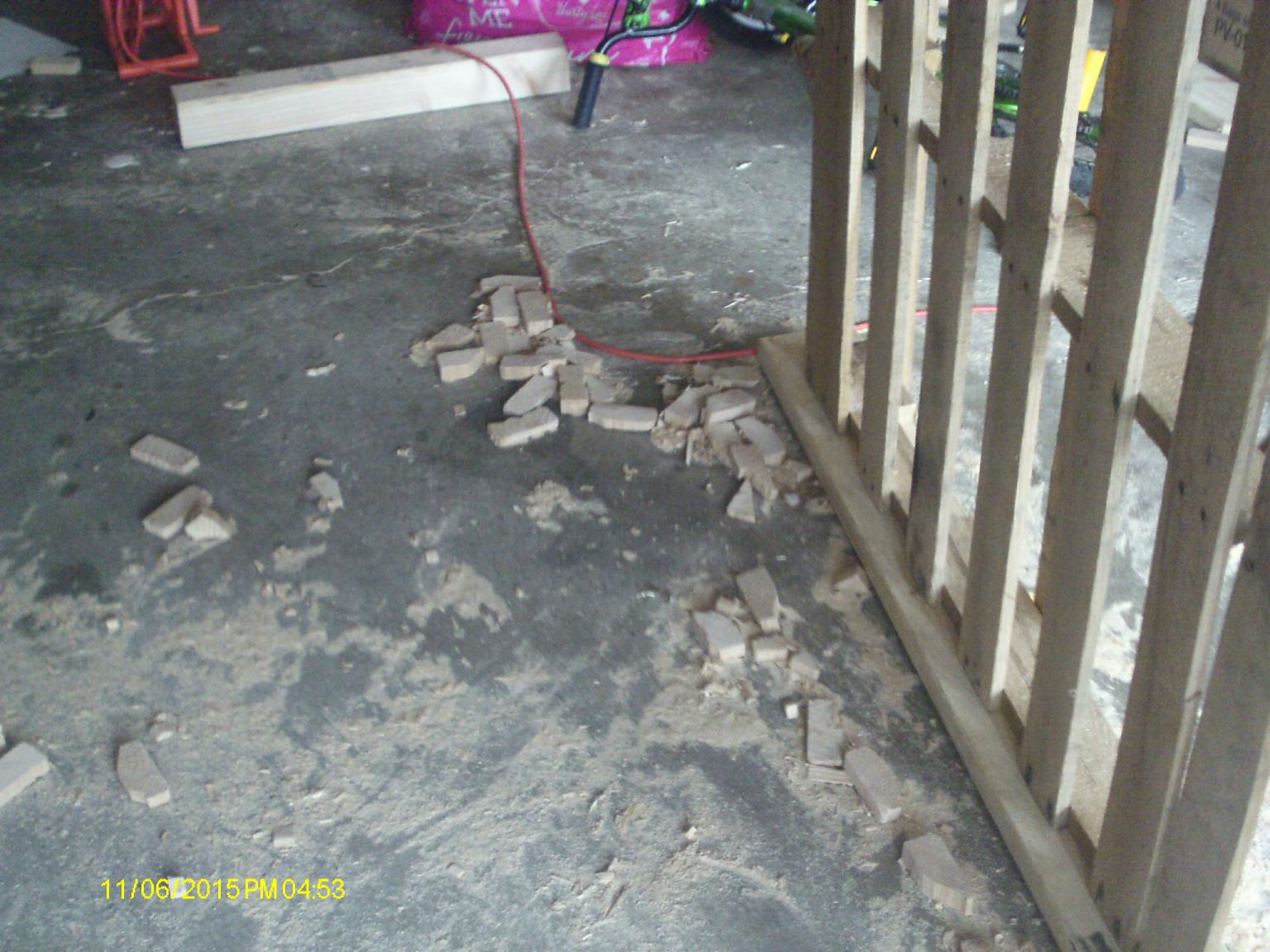 messy_floor.thumb.JPG.d7d8ebd7f7f7cbce5b