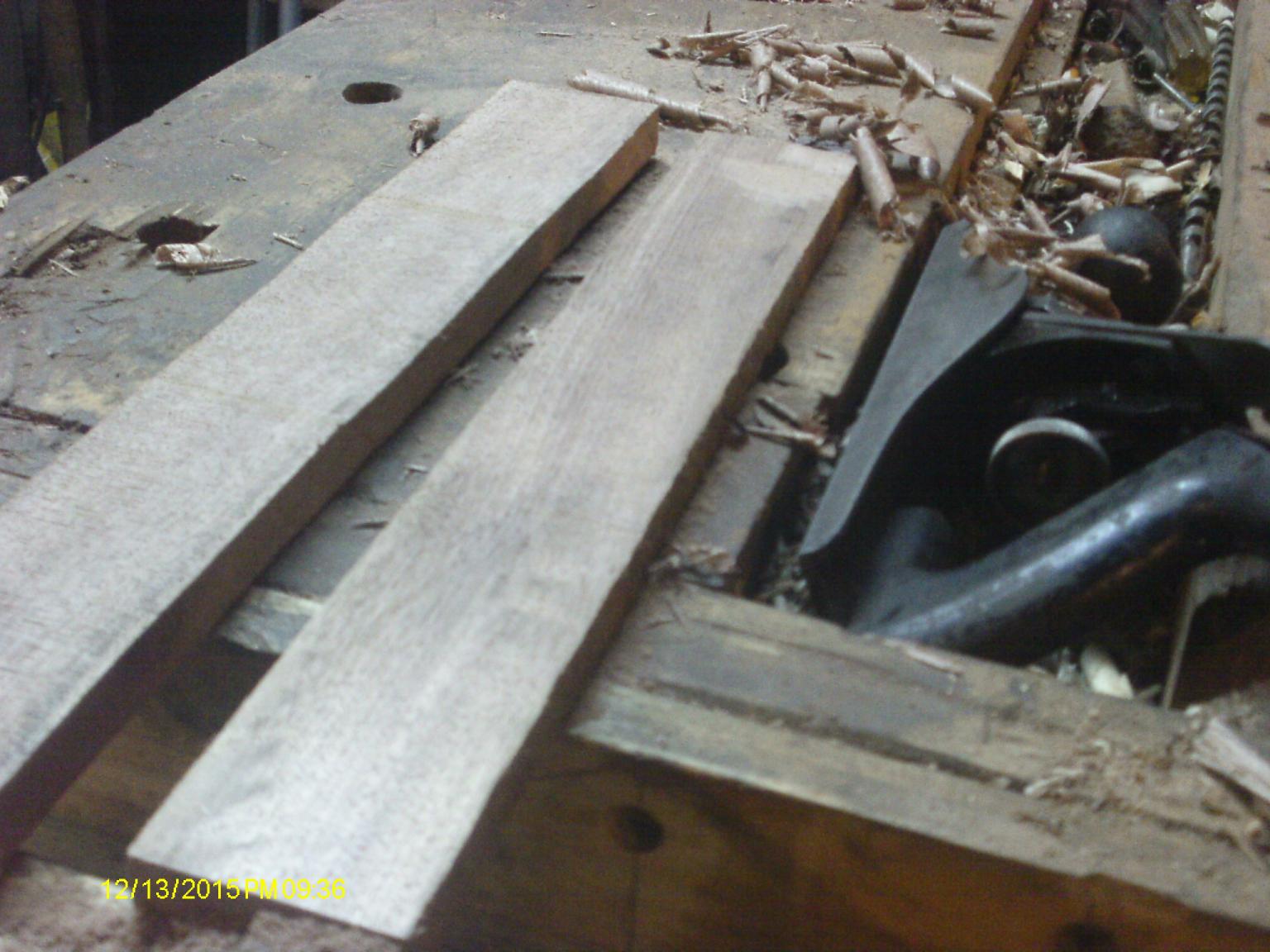 566eedd89e1b2_flattenedaprons.thumb.JPG.