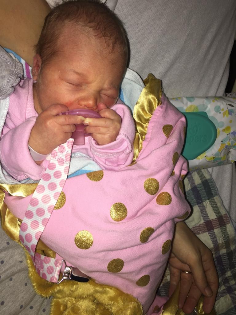 567d7efc585a2_WillowKate.thumb.jpg.e2196
