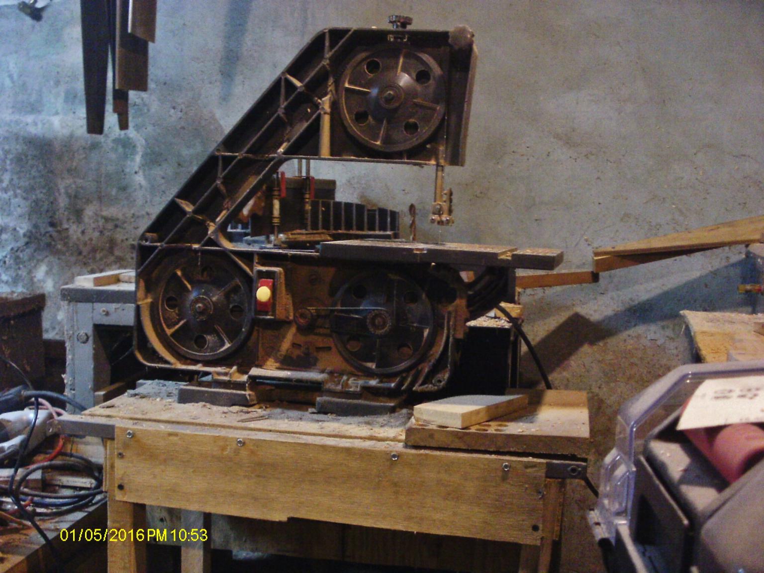 568c9a8ddb206_smallbandsaw.thumb.JPG.c9a