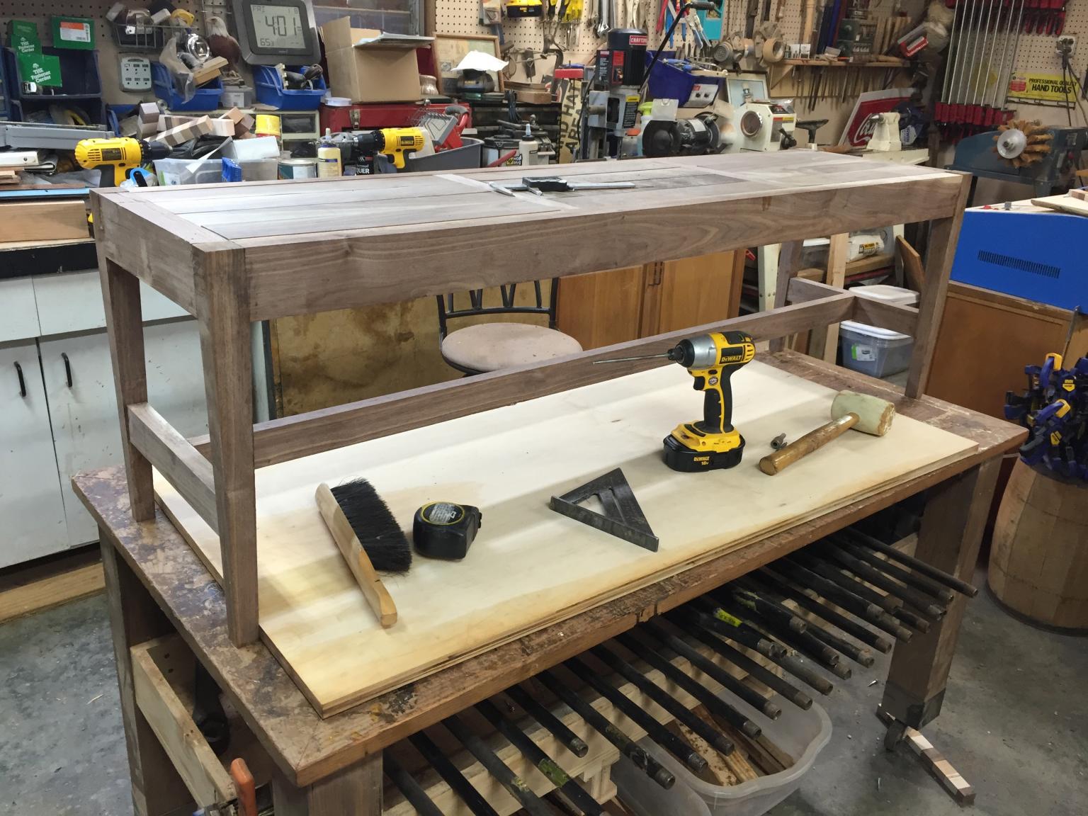 569034bb36f54_WalnutBench2.thumb.jpg.267