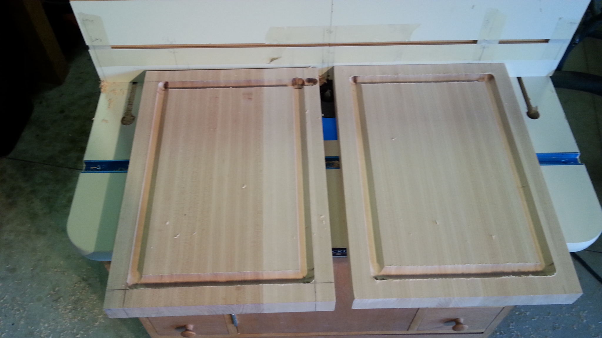 First Cutting Board with a "Blood Groove" General Woodworking The Patriot Woodworker