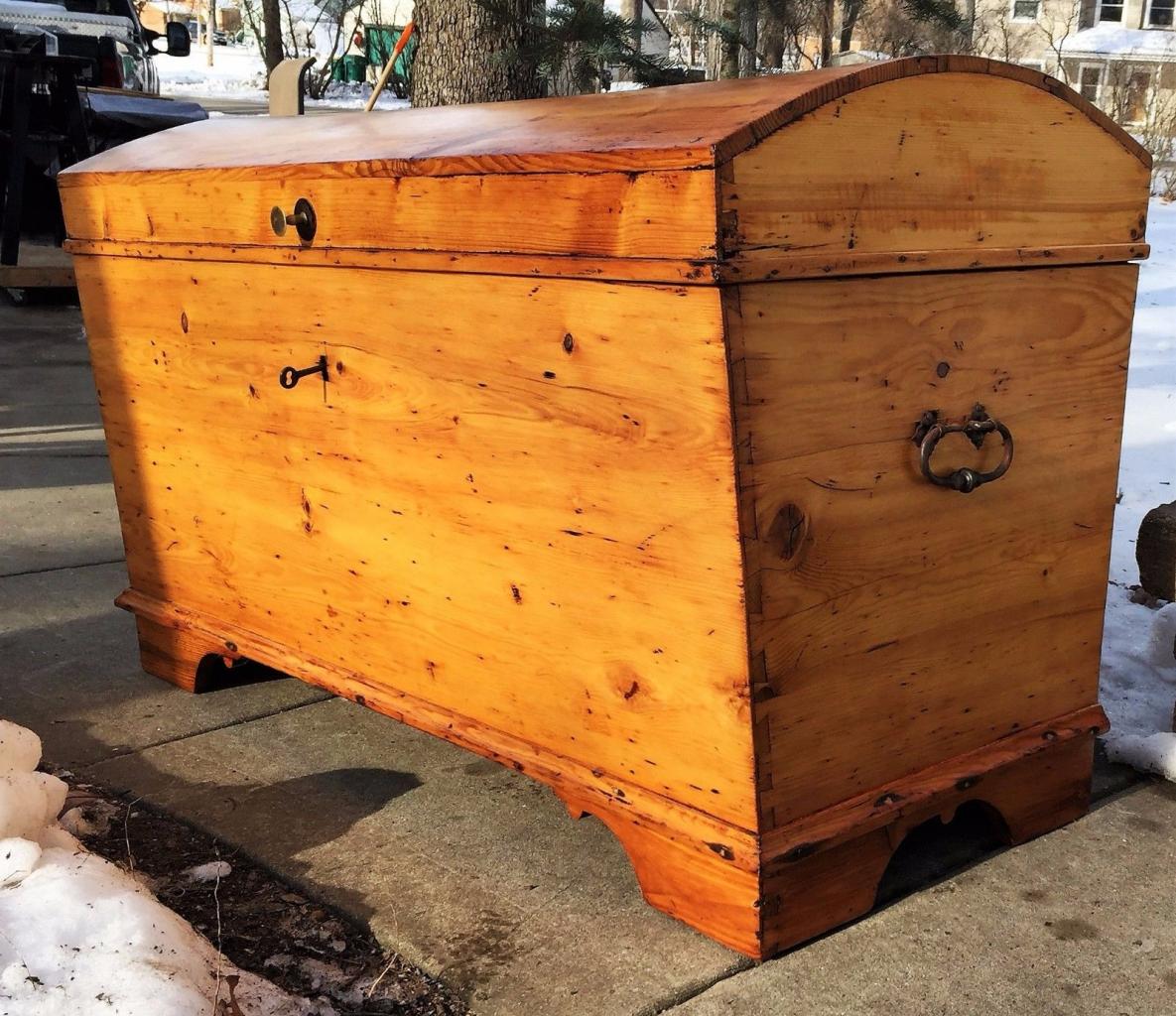 Pine Chest.jpg