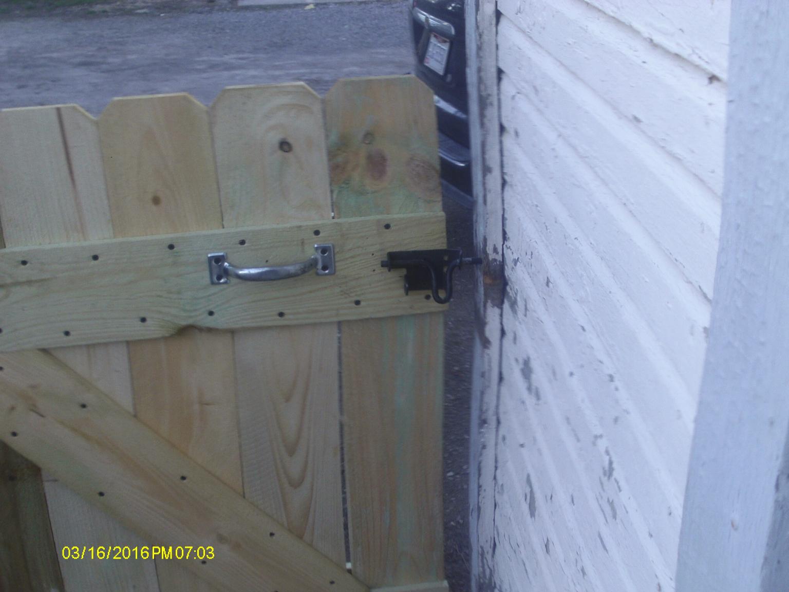 latched.thumb.JPG.39990888a7a36ed437cd1c