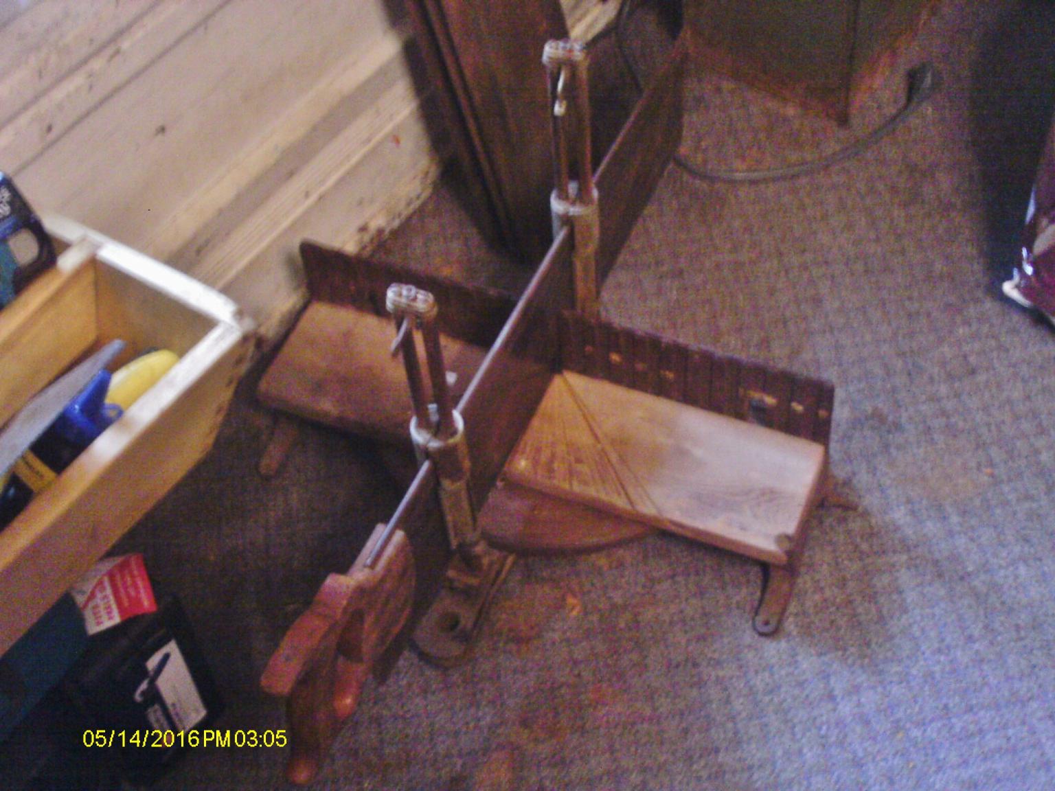 mitrebox and saw.JPG
