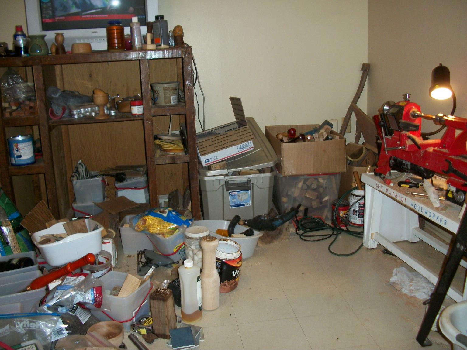 livingroomright.JPG