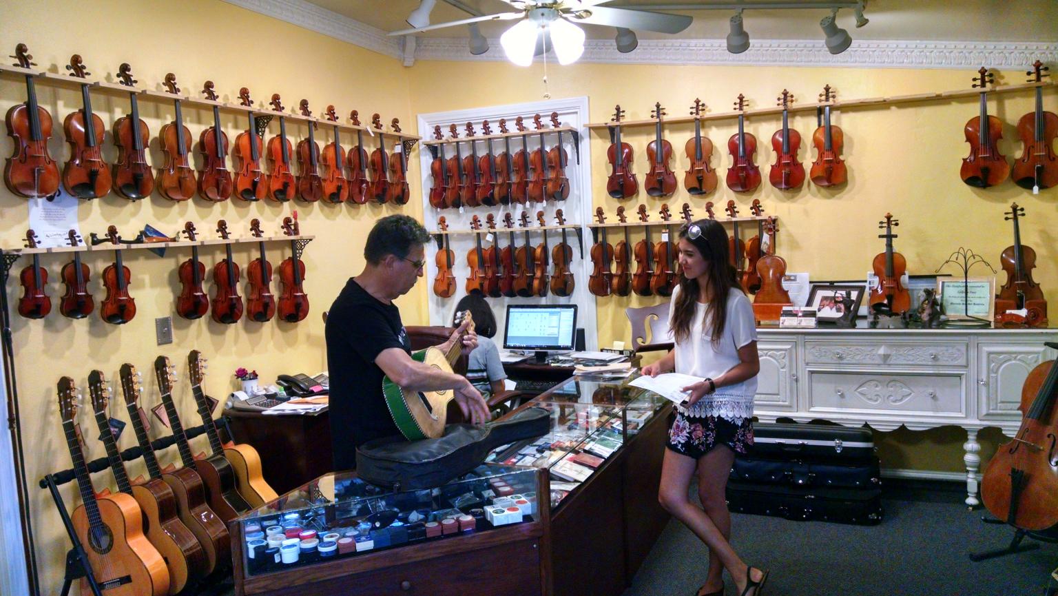 Cruz Violins (10).jpg