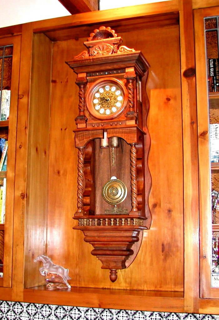 Wall clock.jpg