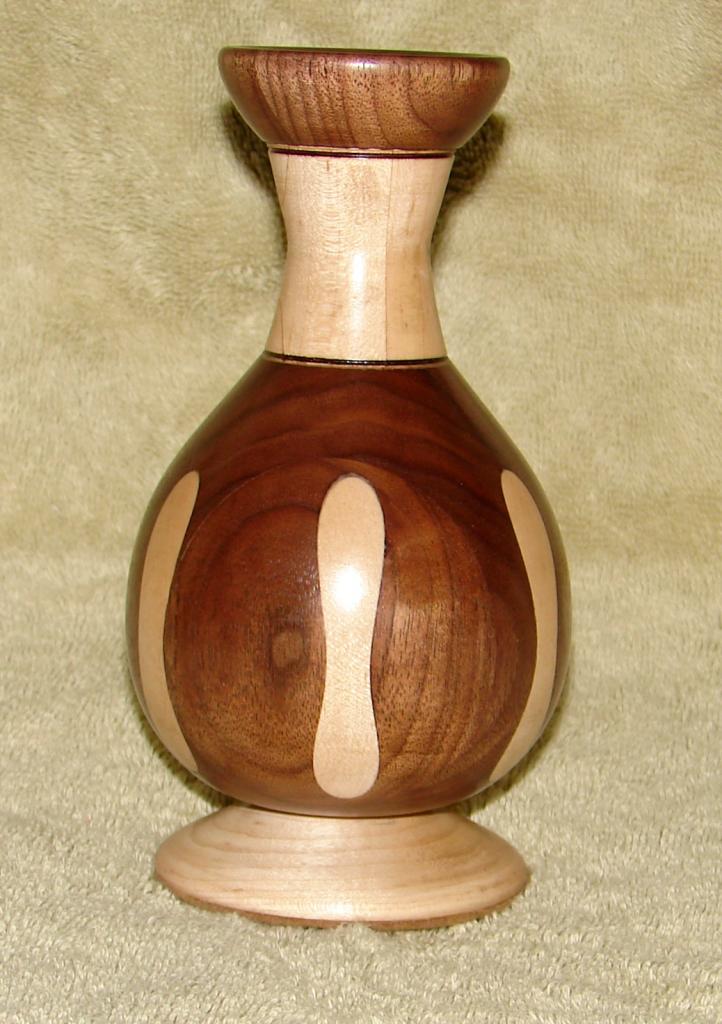 vase walnut malple 003.JPG