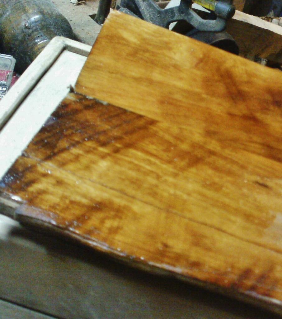 Sample, Blo,Varnish mix.JPG