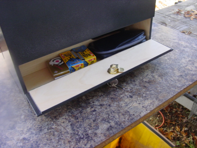 Gun Case 2 006.JPG
