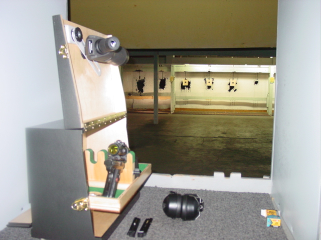 Gun Case 2 001.JPG