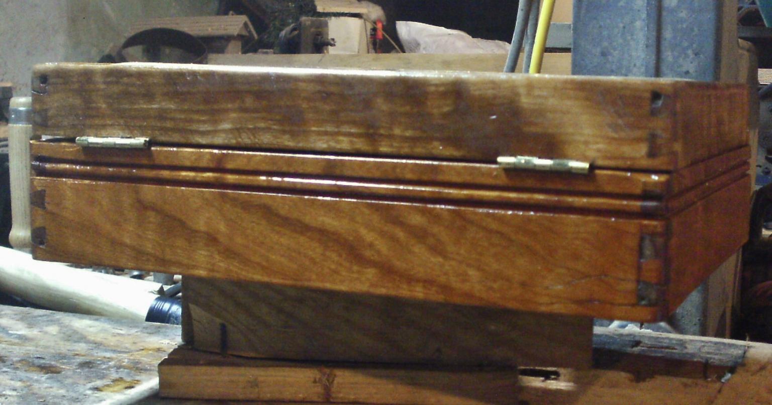 hinge side 3.JPG