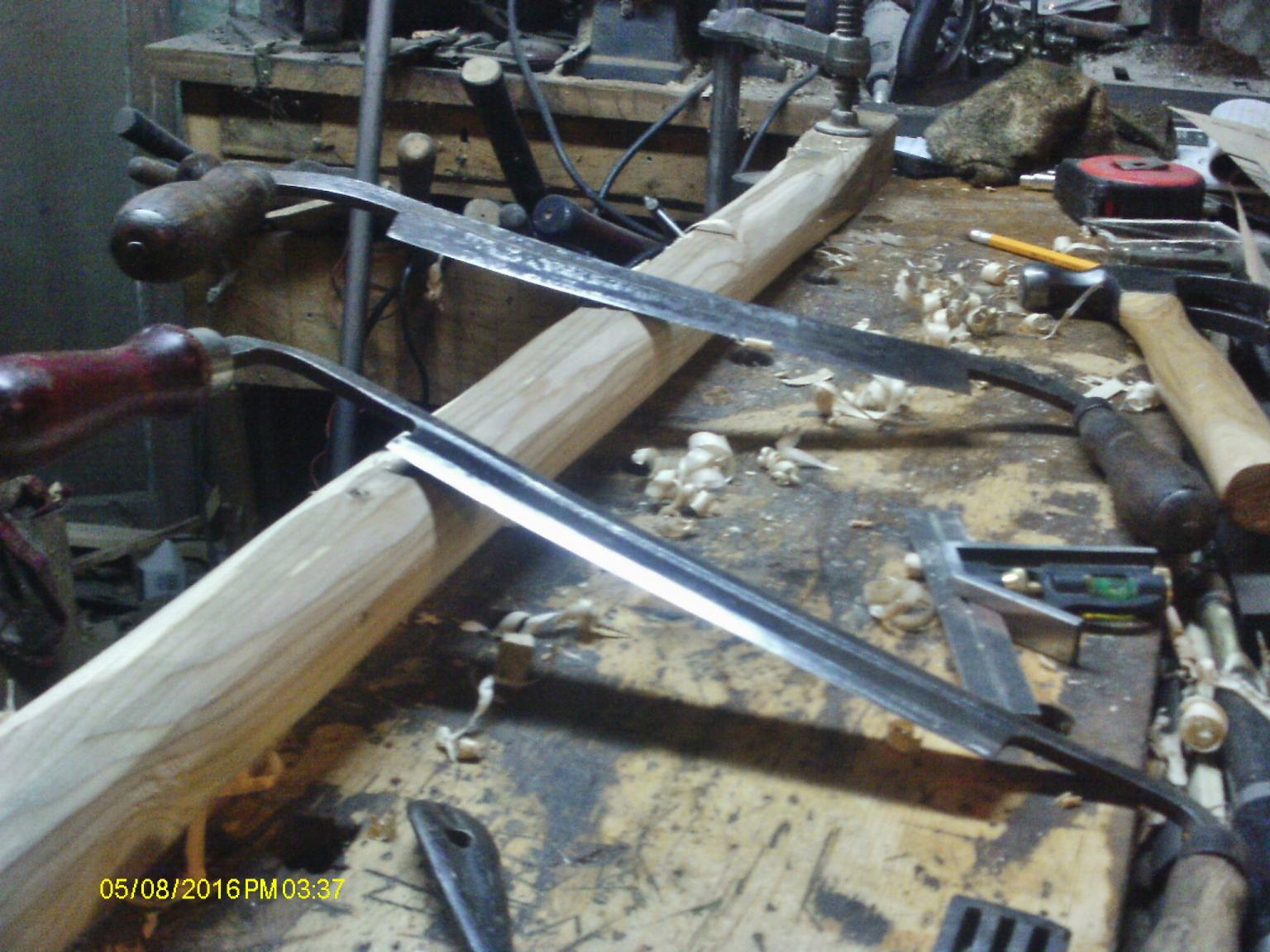 drawknives.JPG