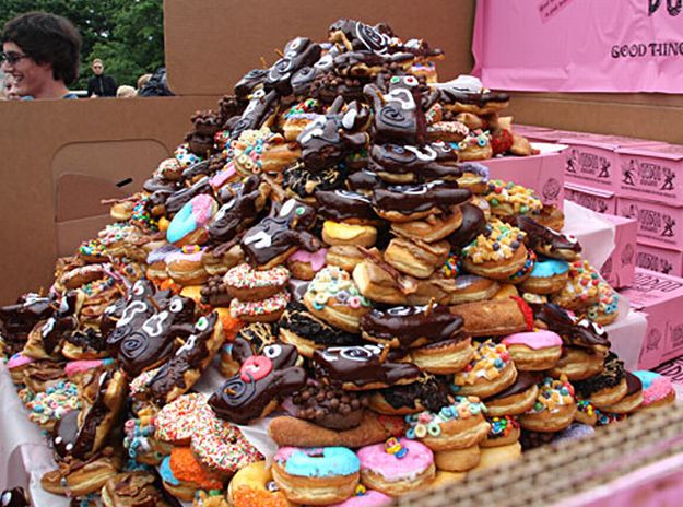 DONUTS  7.jpg