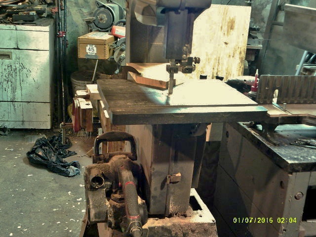 bandsaw.JPG